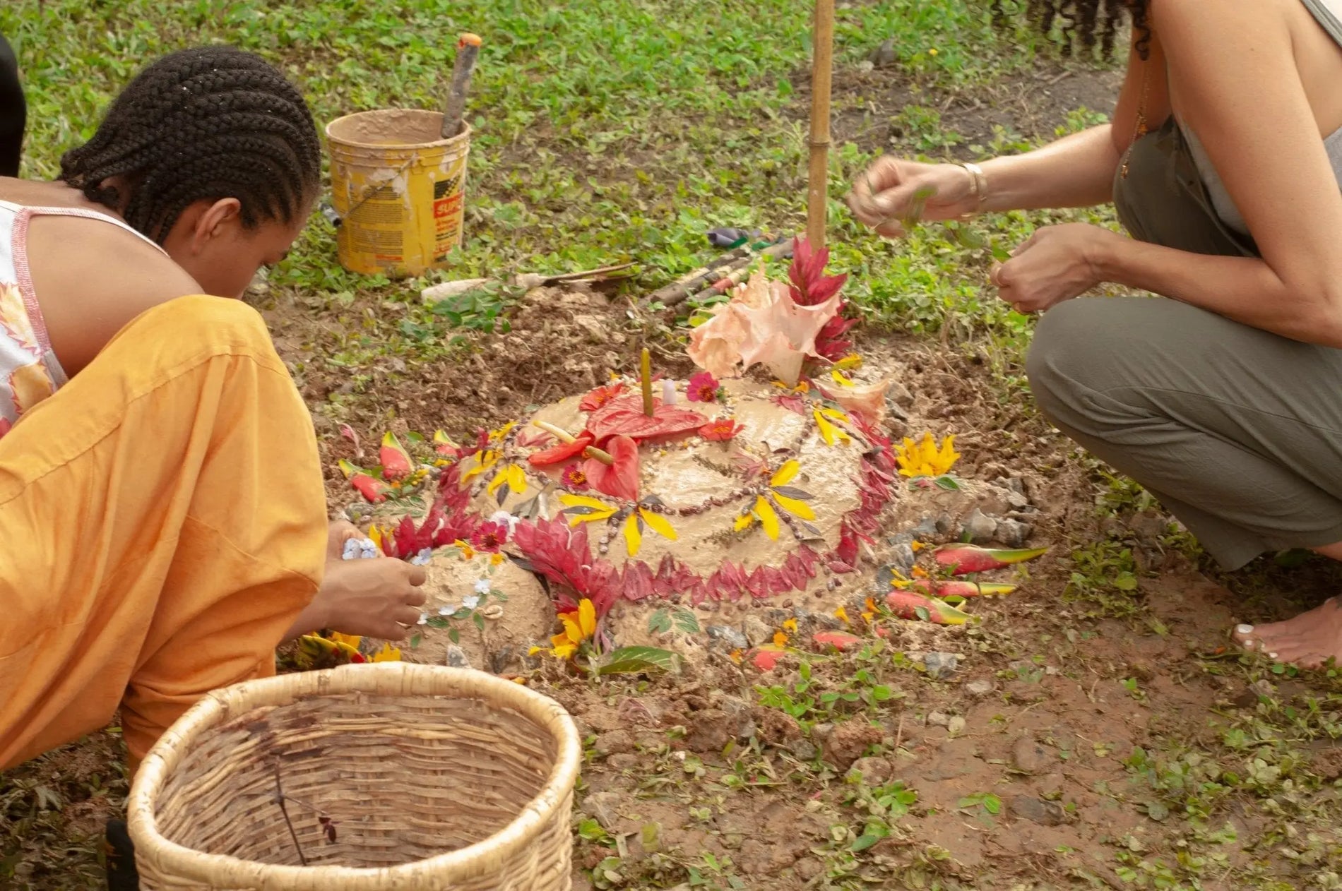 Earth Wisdom Reflections: How to Connect with Ancient Nature Rituals in Modern Life - Earth Wisdom Collection